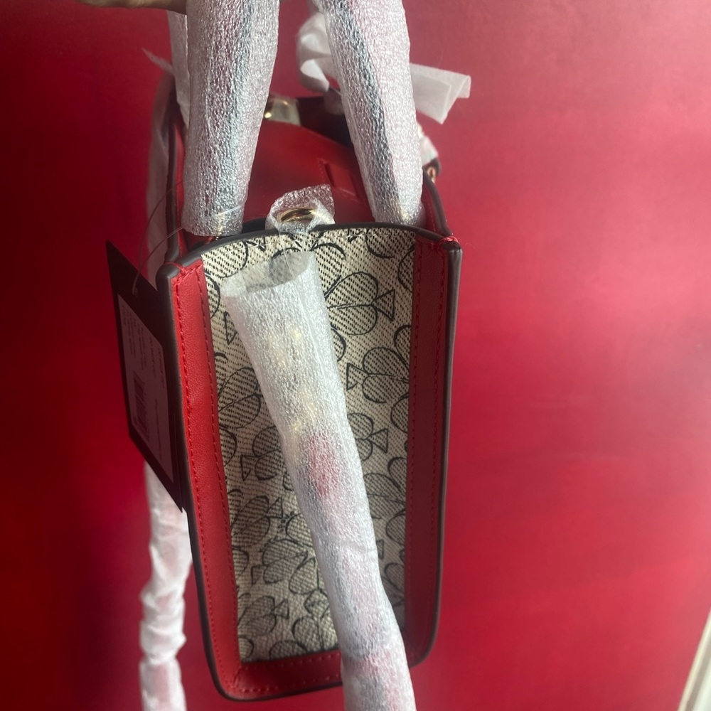Special Flowers & Heart Kate Spade Coated Canvas Red Leather Trim Mini-Tote NWT - Picture 4 of 12
